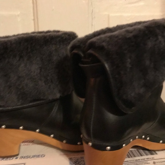 Preloved low cut boots, size;8 - Picture 13 of 16